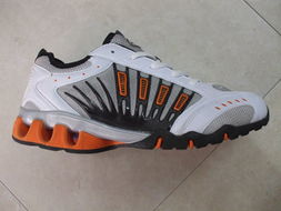 福州荣登贸易 一站式鞋帽服饰批发零售专家